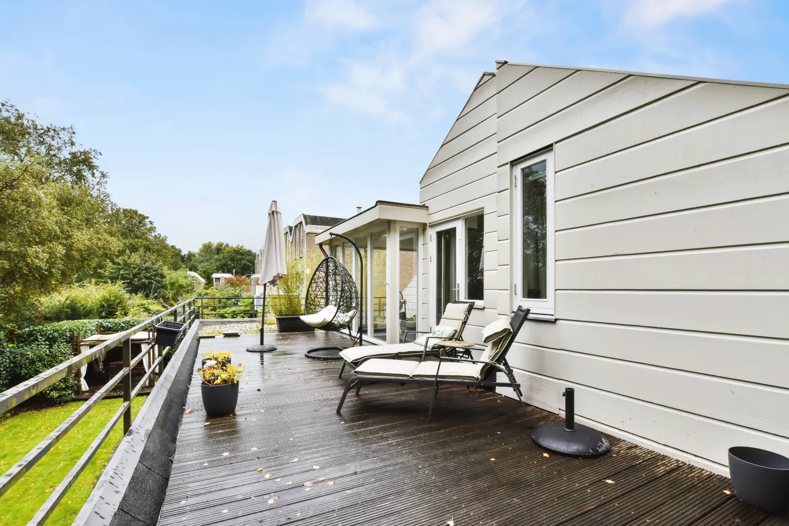 How Long Does Composite Decking Last?