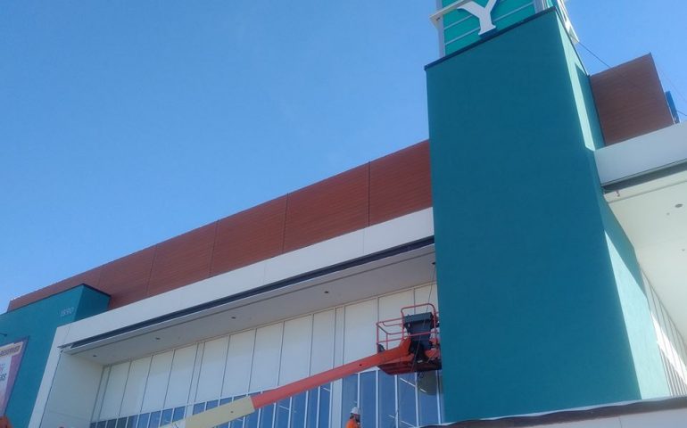 Gallery image 3 for New Cinema, Sacramento