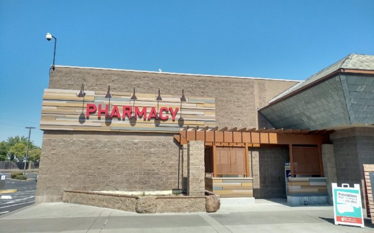 Raley’s Supermarket, Carmichael, CA